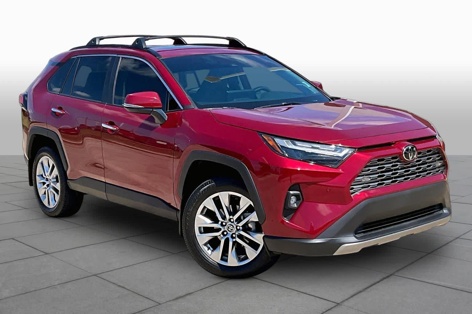 Used 2023 Toyota RAV4 Limited w/ Limited Grade Weather Package AWD/4WD image 3
