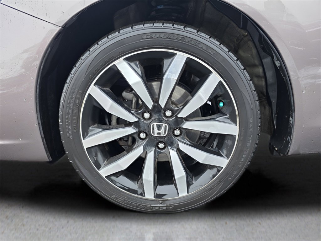 Used 2015 Honda Civic EX-L image 11