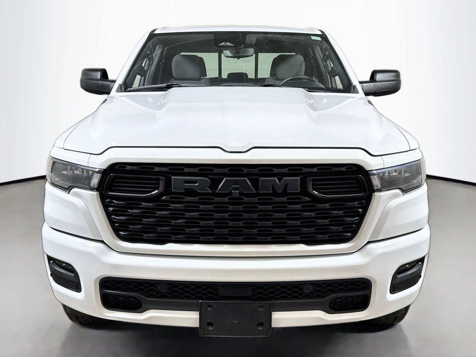 Used 2025 RAM 1500 Tradesman AWD/4WD image 2