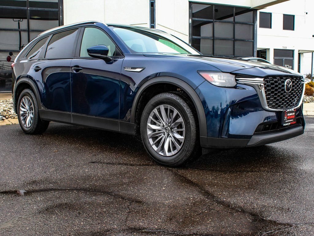 Used 2025 MAZDA CX-90 3.3 Turbo w/ Select Package AWD/4WD image 3
