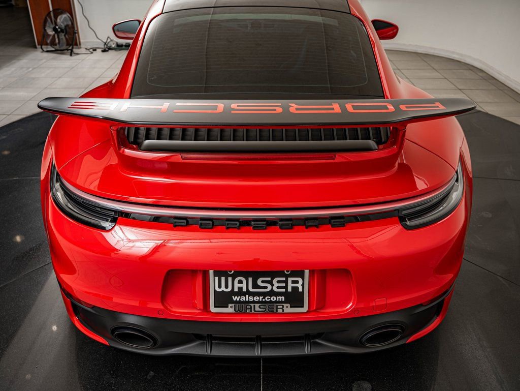 Certified 2024 Porsche 911 Carrera GTS RWD image 28