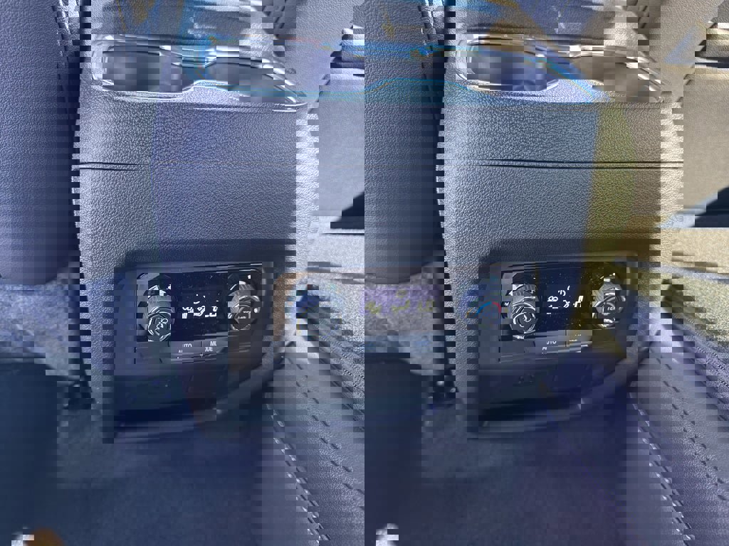 New 2026 Chevrolet Traverse LT image 26