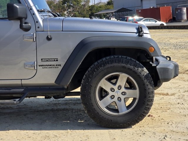 Used 2017 Jeep Wrangler Unlimited Sport w/ Quick Order Package 24S image 9