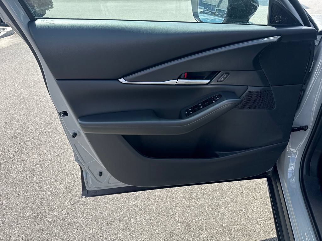 New 2026 MAZDA CX-30 AWD 2.5 S w/ Select Sport Pkg image 23