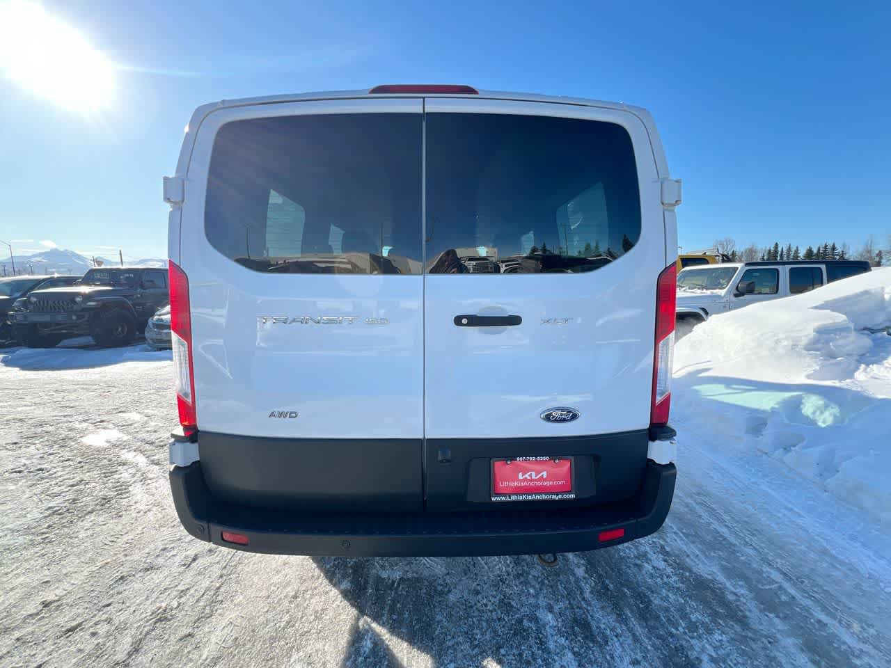 Used 2020 Ford Transit 150 XLT image 27