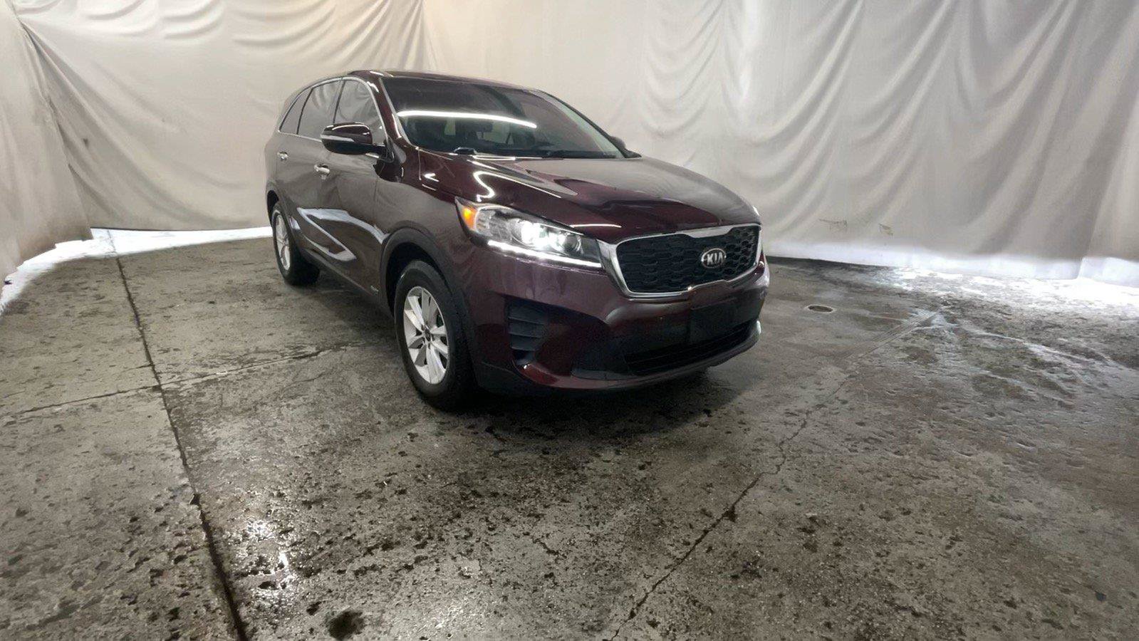 Used 2019 Kia Sorento AWD video 1