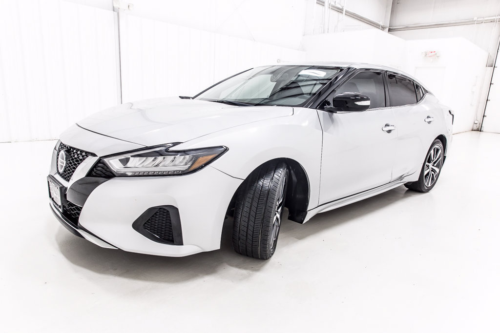 Used 2019 Nissan Maxima 3.5 SV w/ Floor Mat Group FWD image 3