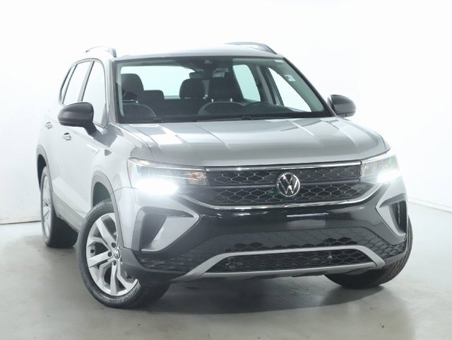 Certified 2023 Volkswagen Taos S image 2