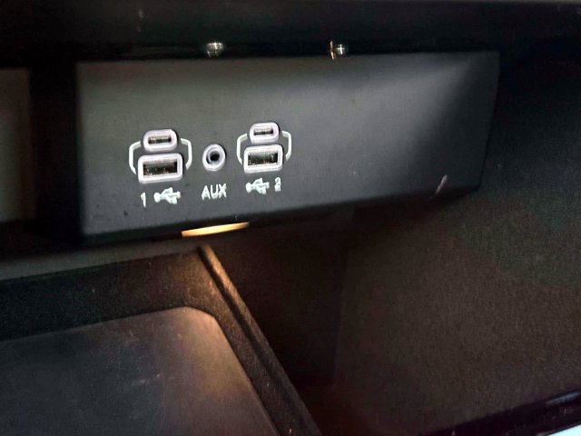 Used 2023 Jeep Wagoneer Series II AWD/4WD image 31