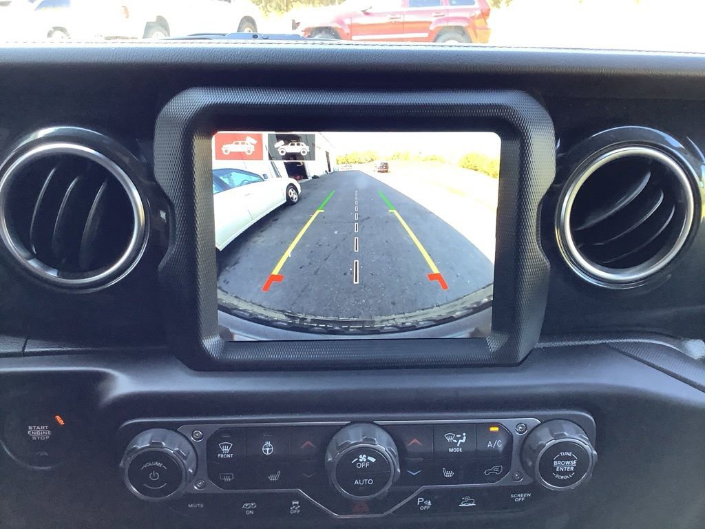 Used 2021 Jeep Wrangler Unlimited Rubicon w/ Dual Top Group image 18