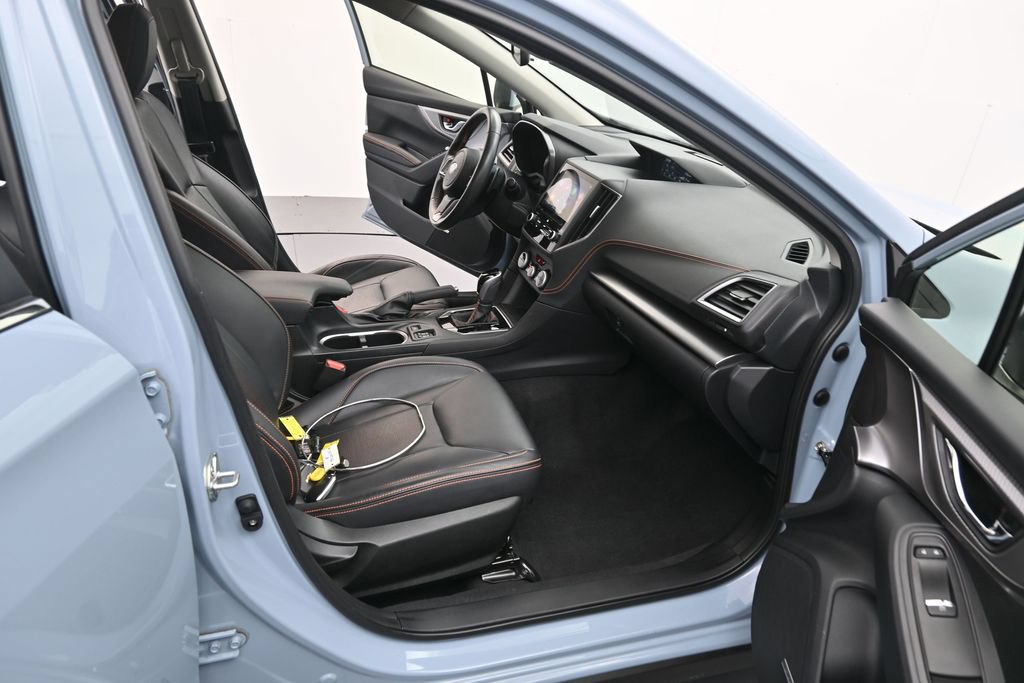 Used 2023 Subaru Crosstrek 2.5i Limited AWD/4WD image 24