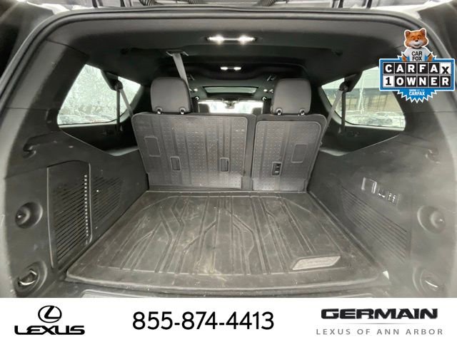 Used 2023 Chevrolet Suburban Premier w/ Premium Package 2 image 22