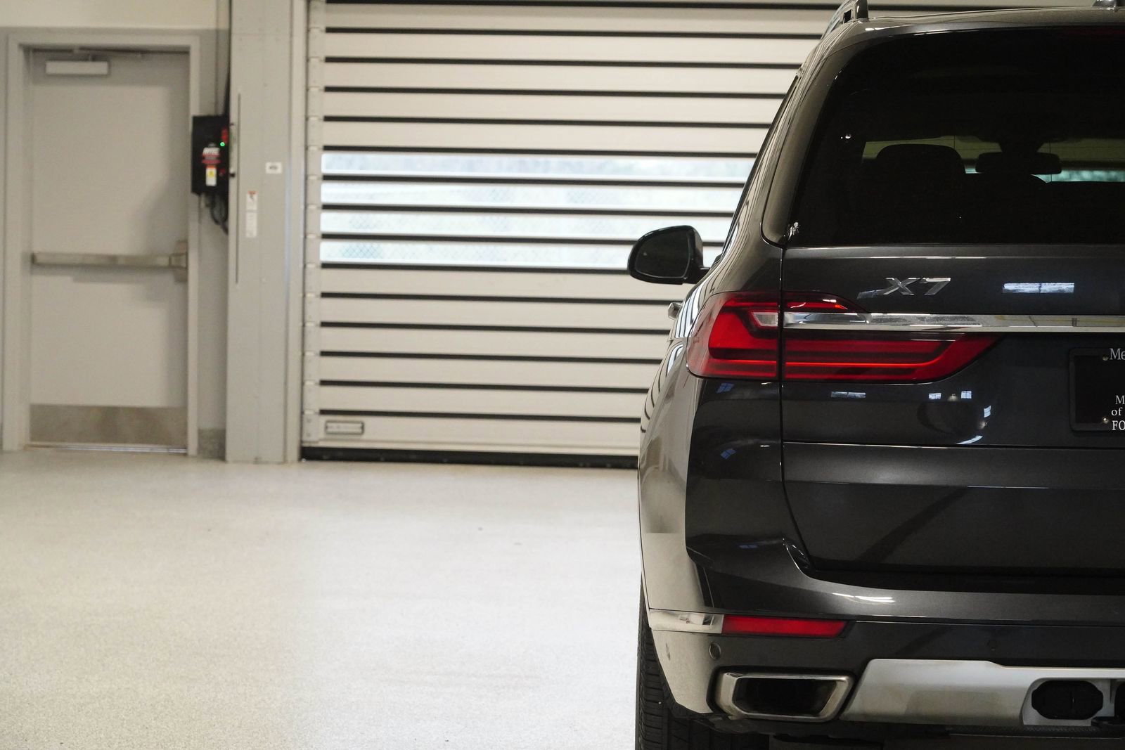 Used 2021 BMW X7 xDrive40i w/ Executive Package 2 image 9