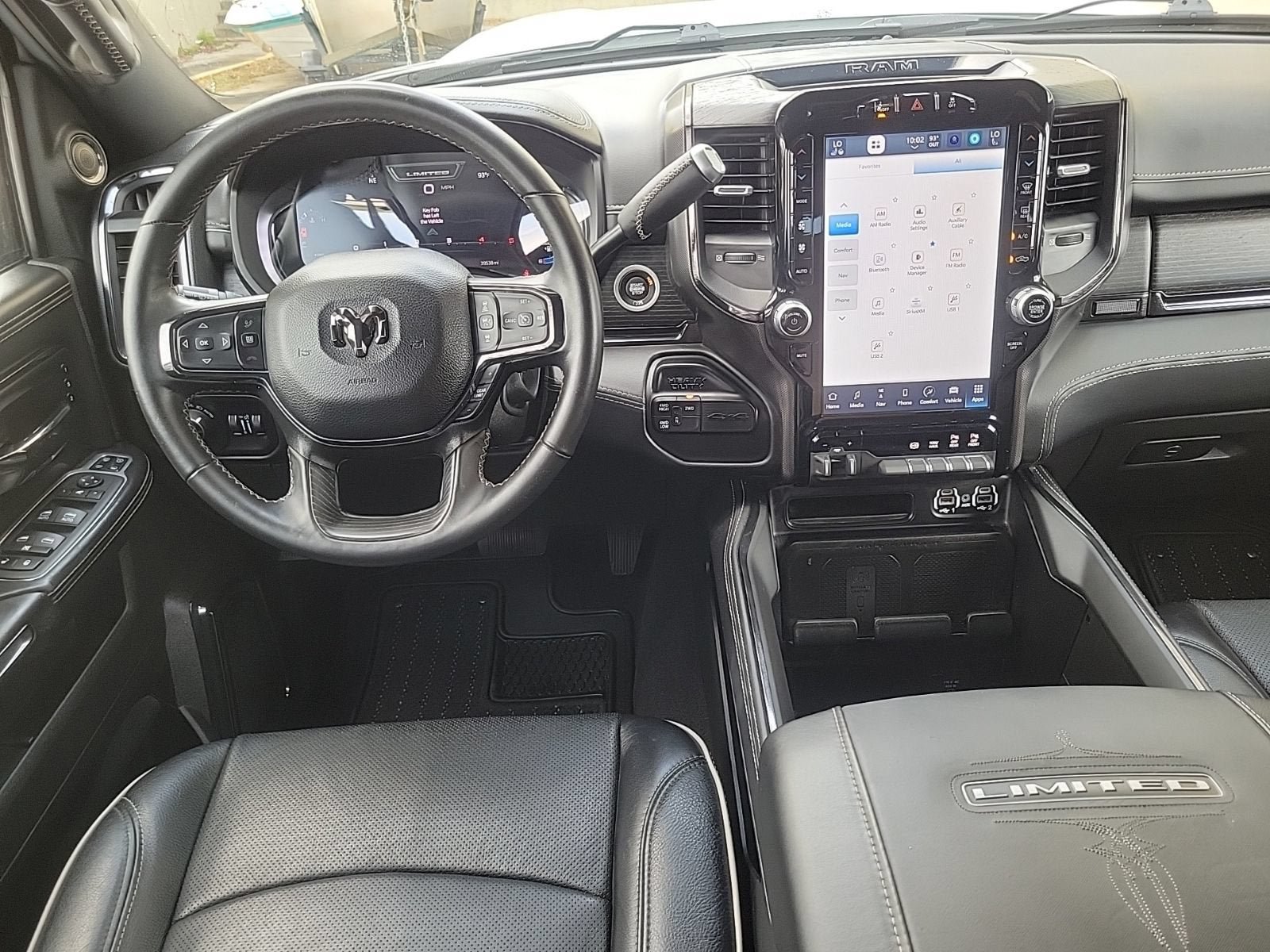 Used 2024 RAM 2500 Limited AWD/4WD image 18