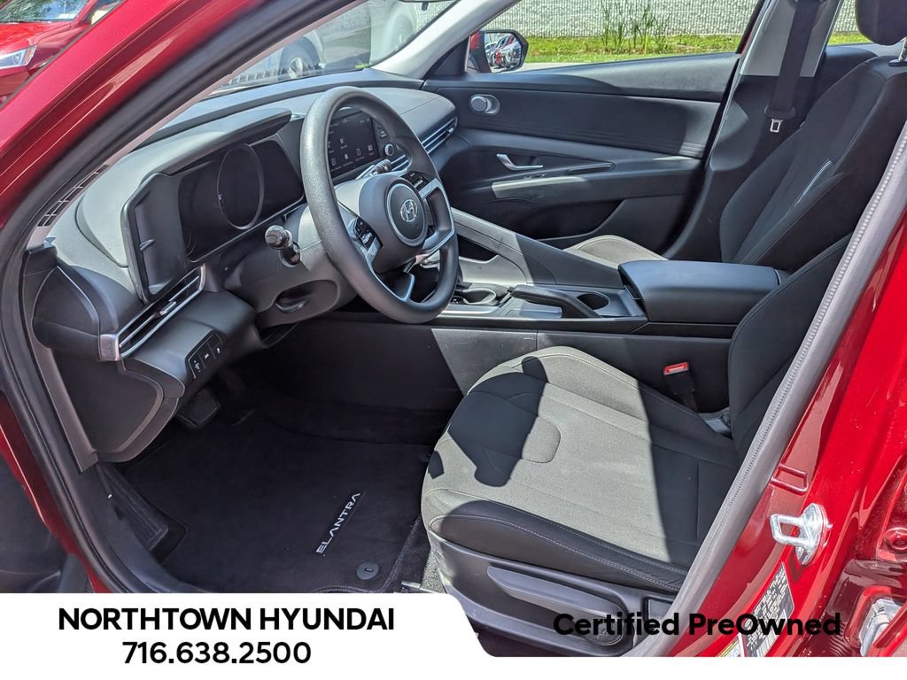 Used 2023 Hyundai Elantra SEL FWD image 27