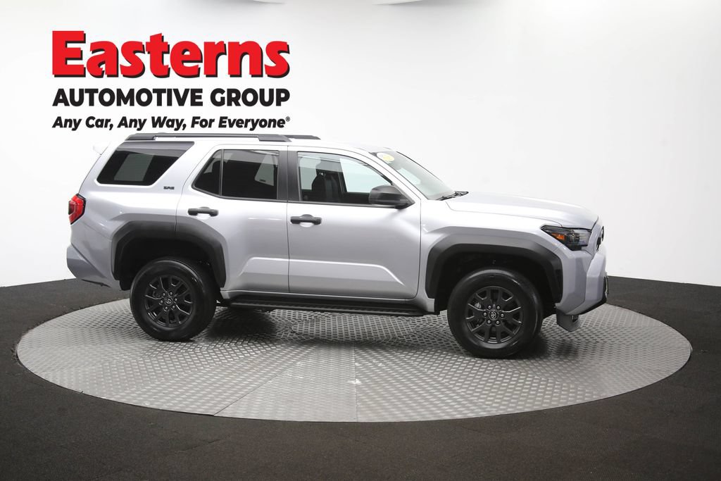 Used 2025 Toyota 4Runner SR5 AWD/4WD image 46