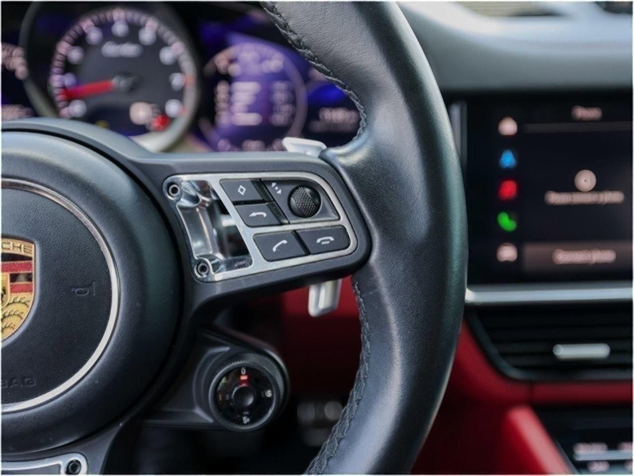 Certified 2022 Porsche Cayenne Turbo image 16