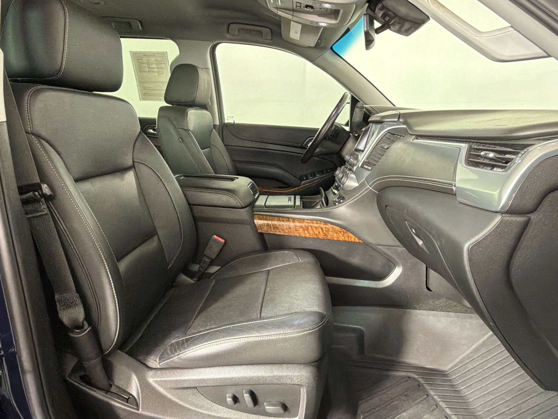 Used 2018 Chevrolet Tahoe Premier w/ Max Trailering Package AWD/4WD image 21