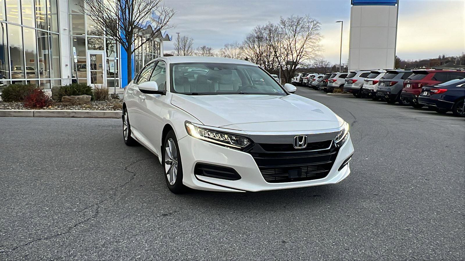 Used 2019 Honda Accord LX image 1