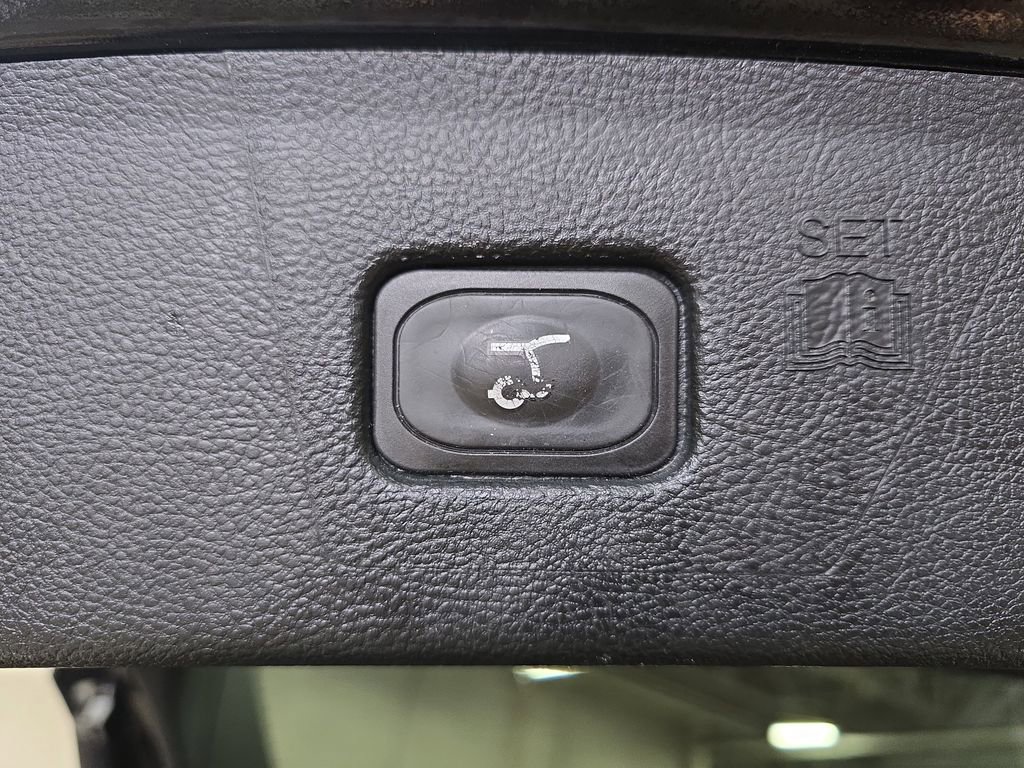 Used 2023 Ford Edge SEL w/ Convenience Package AWD/4WD image 15