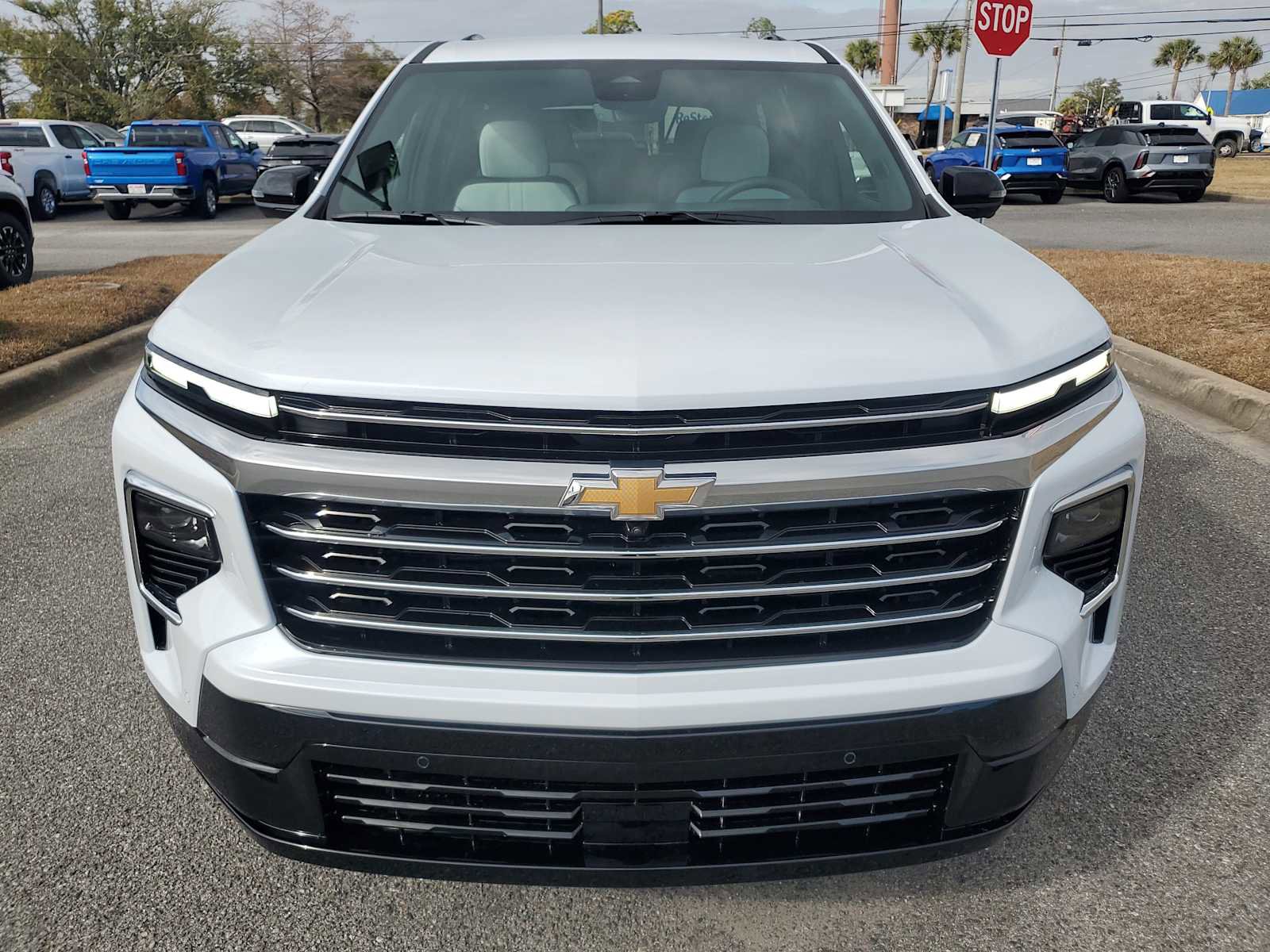 New 2026 Chevrolet Traverse High Country image 9