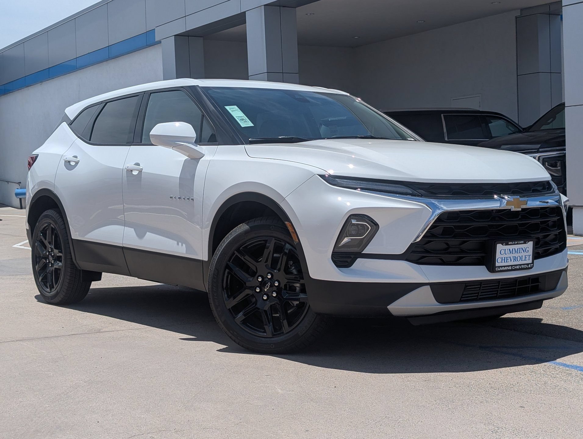New 2026 Chevrolet Blazer LT FWD image 2