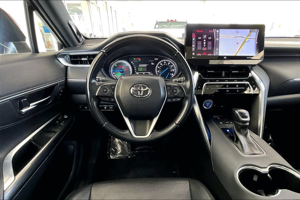 Certified 2021 Toyota Venza Limited AWD/4WD image 8