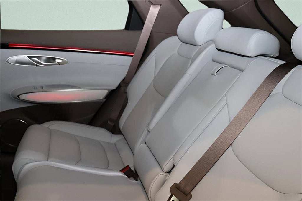 New 2026 Genesis GV70 2.5T Advanced image 11