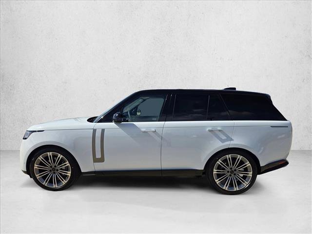 New 2026 Land Rover Range Rover SE image 5