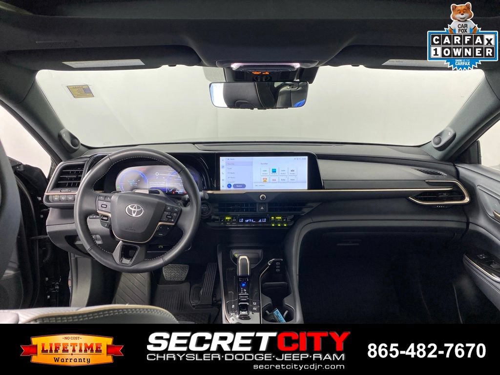 Used 2025 Toyota Crown Signia w/ Advanced Technology Package AWD/4WD image 25