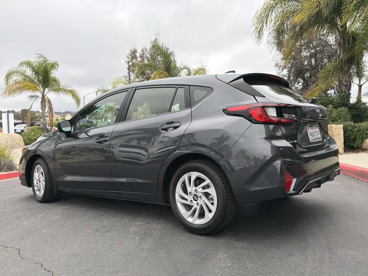 Used 2024 Subaru Impreza 2.0i image 11