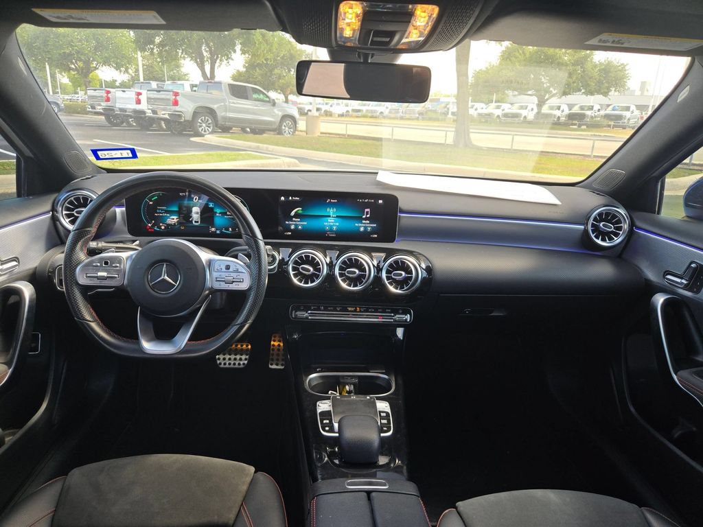 Used 2020 Mercedes-Benz A 220 image 15