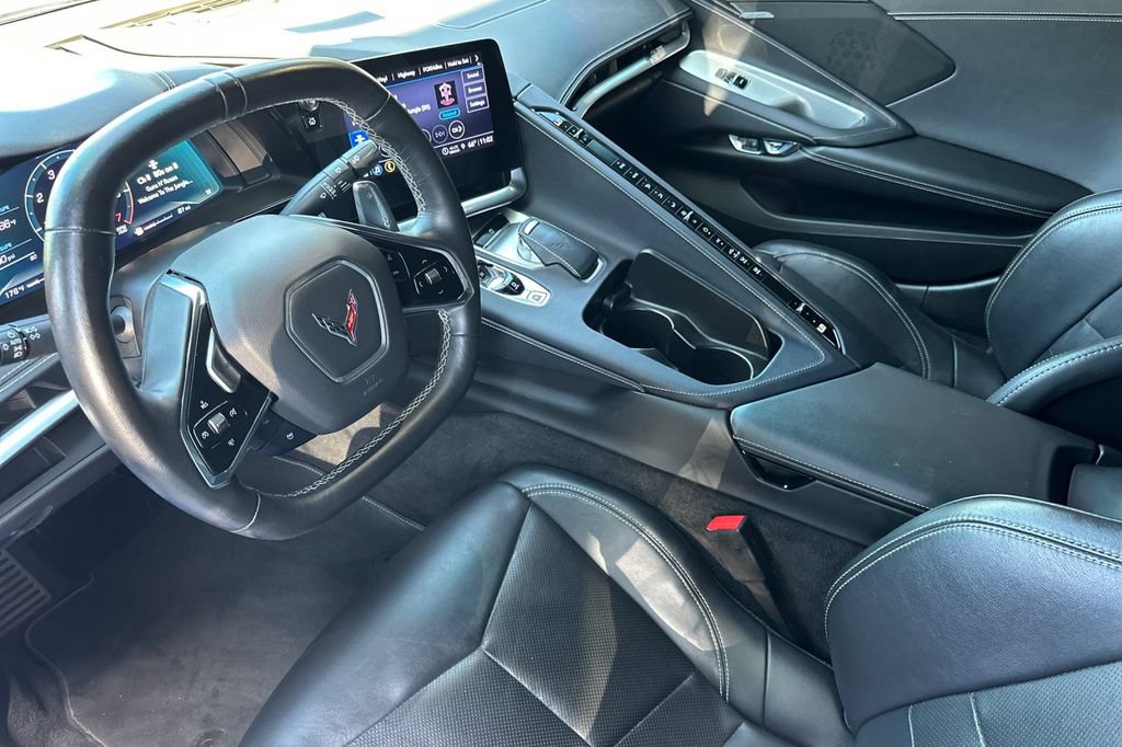 Used 2023 Chevrolet Corvette Stingray Coupe w/ Z51 Performance Package RWD image 10
