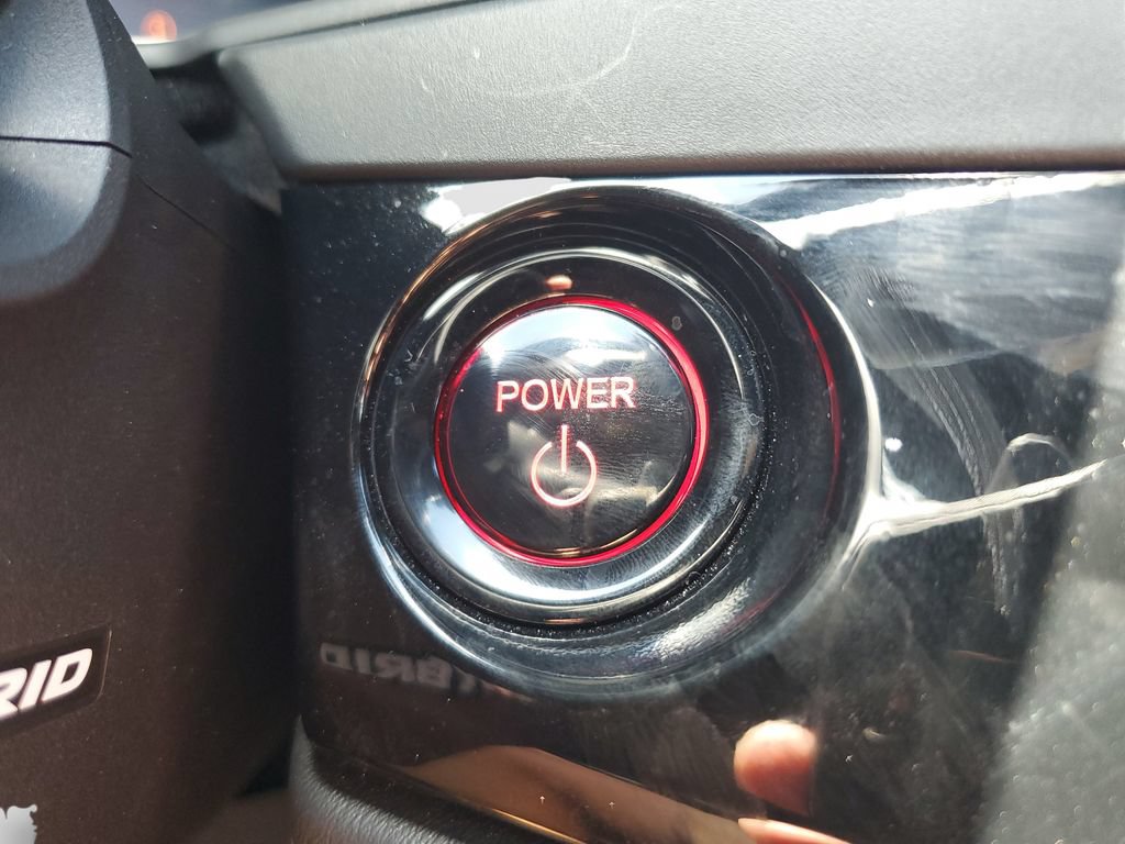 Used 2025 Honda Accord Sport image 29