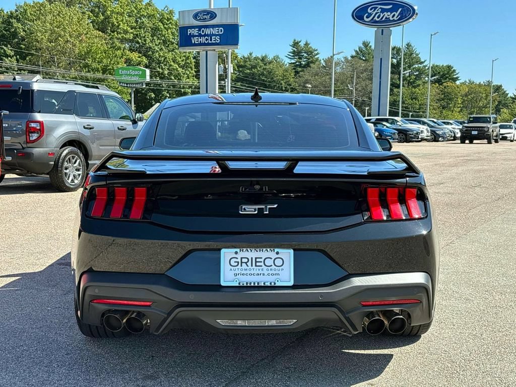 Used 2024 Ford Mustang GT Premium RWD image 4