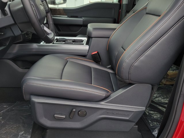 New 2025 Ford F350 Lariat w/ Lariat Ultimate Package image 9
