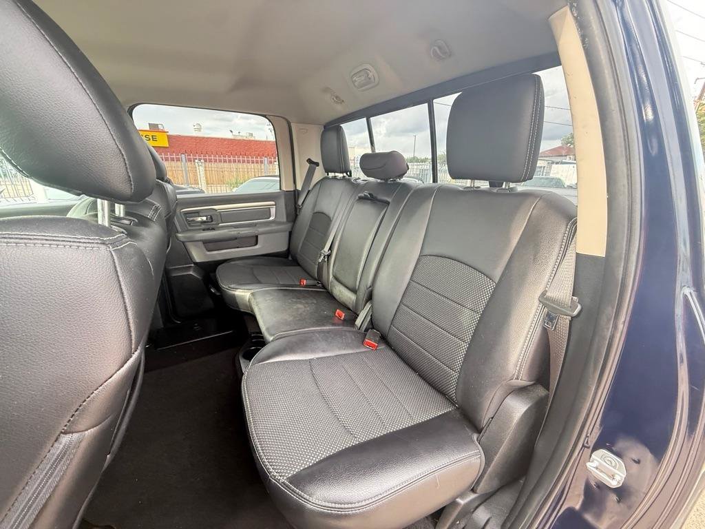 Used 2017 RAM 1500 Lone Star AWD/4WD image 13