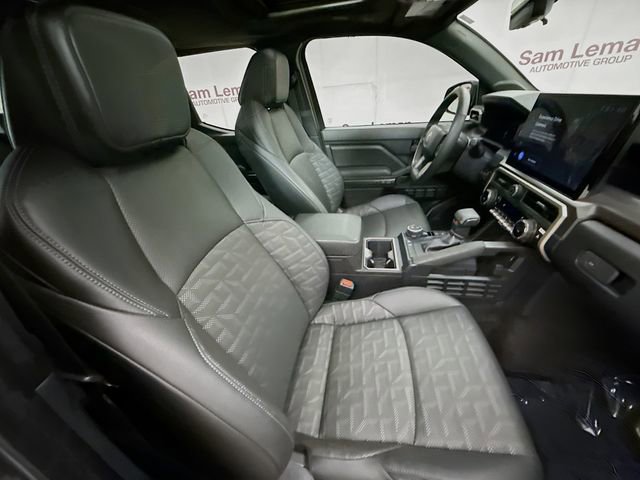Used 2024 Toyota Tacoma TRD Sport image 28
