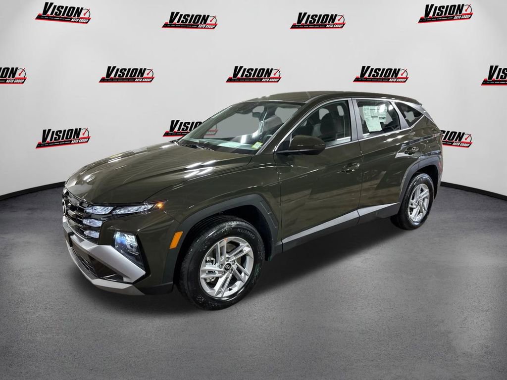 New 2026 Hyundai Tucson SE image 1