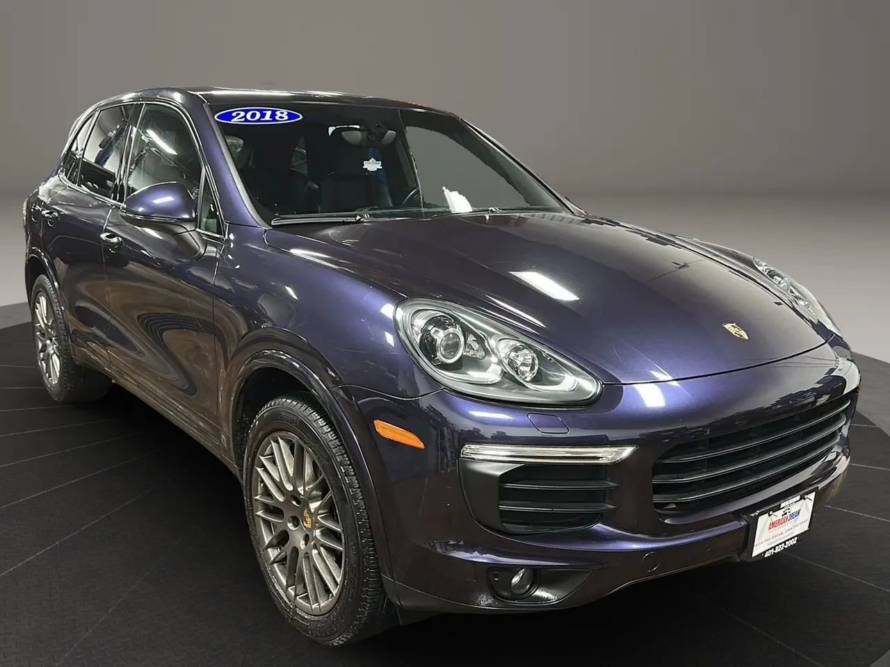 Used 2018 Porsche Cayenne Platinum Edition image 7