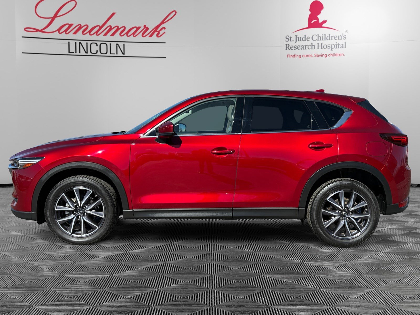 Used 2018 MAZDA CX-5 Grand Touring w/ Premium Package image 2