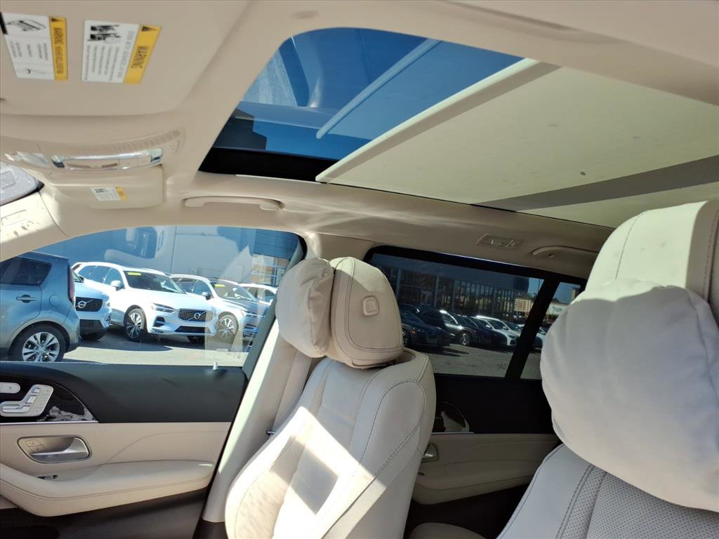 New 2026 Mercedes-Benz GLS 450 4MATIC image 10