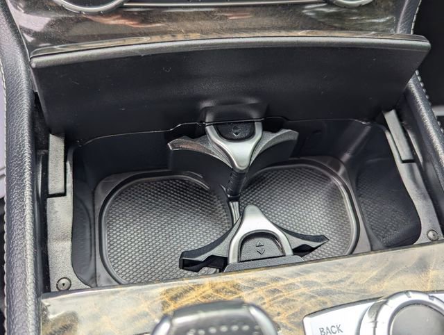 Used 2016 Mercedes-Benz SL 550 image 16