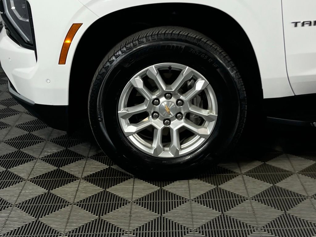 Used 2025 Chevrolet Tahoe LT image 11
