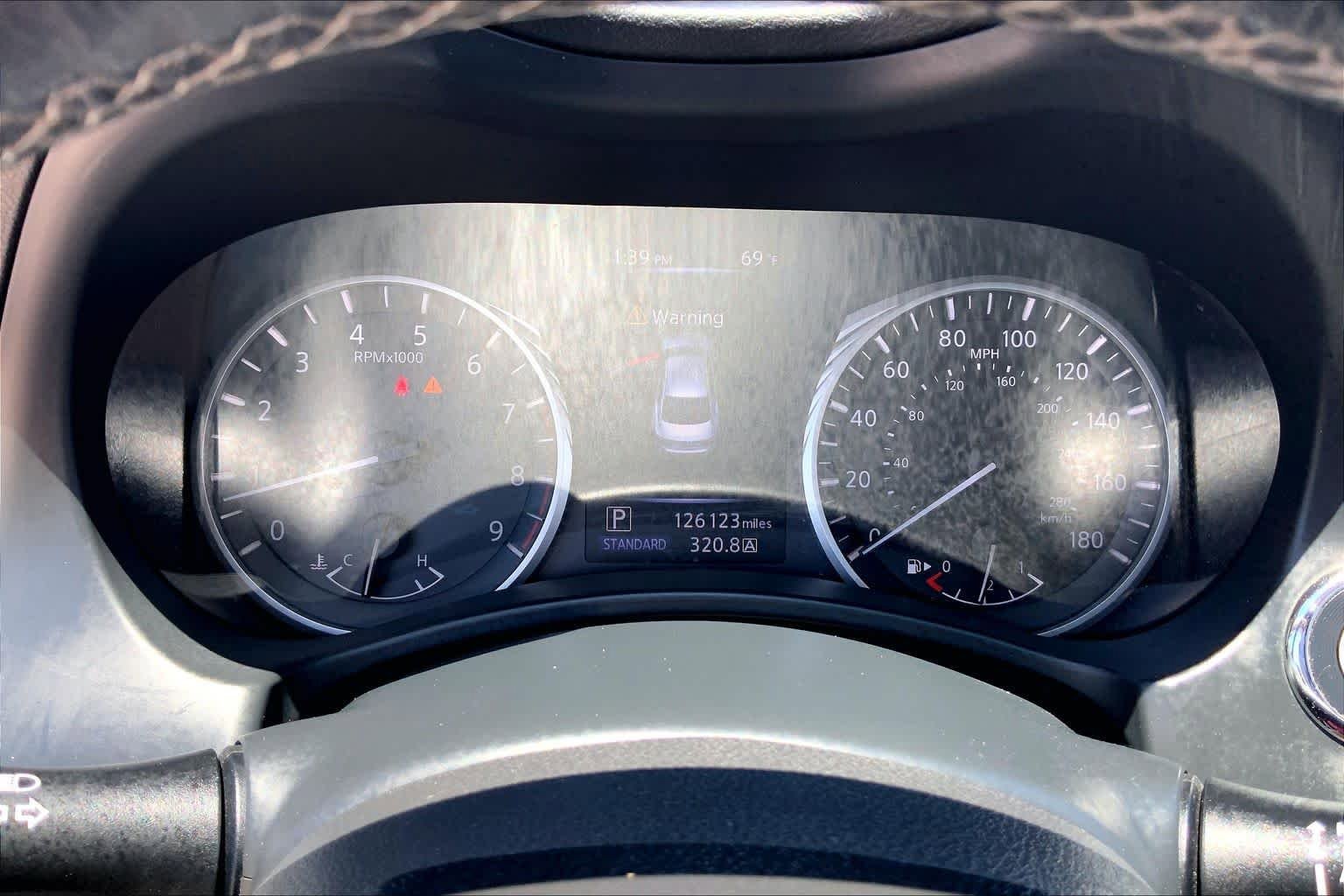 Used 2018 INFINITI Q50 Luxe AWD/4WD image 25