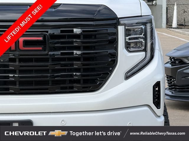 Used 2023 GMC Sierra 1500 Denali AWD/4WD image 4