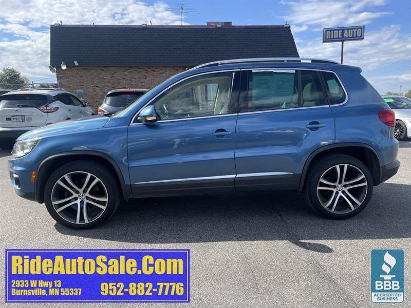 Used 2017 Volkswagen Tiguan SEL AWD/4WD image 8