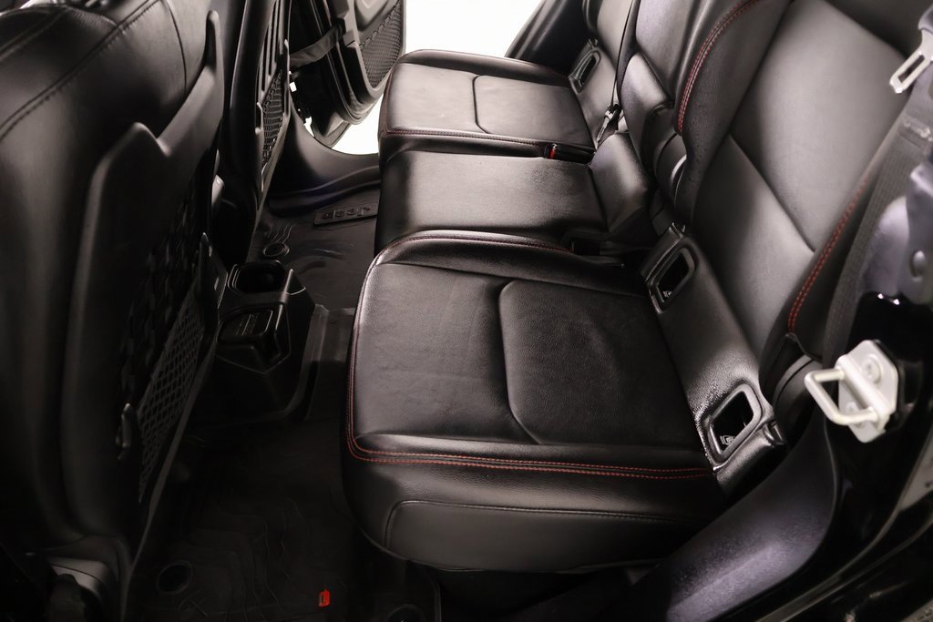 Used 2023 Jeep Gladiator Rubicon w/ Cold Weather Group image 14