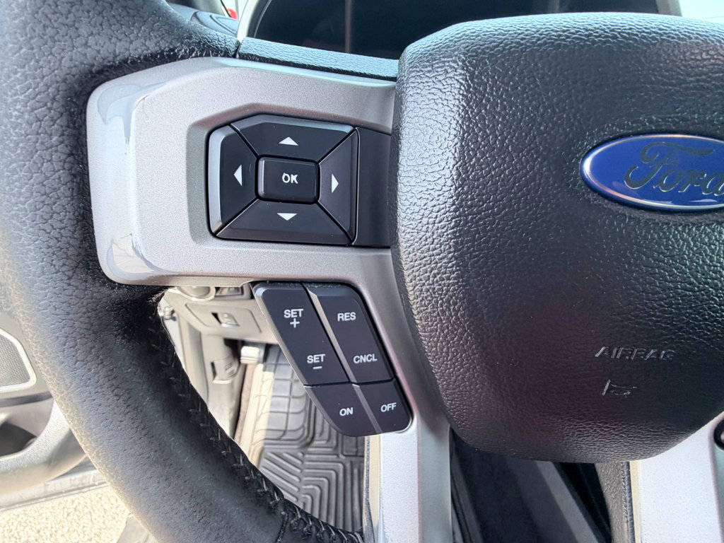 Used 2016 Ford F150 Lariat AWD/4WD image 14