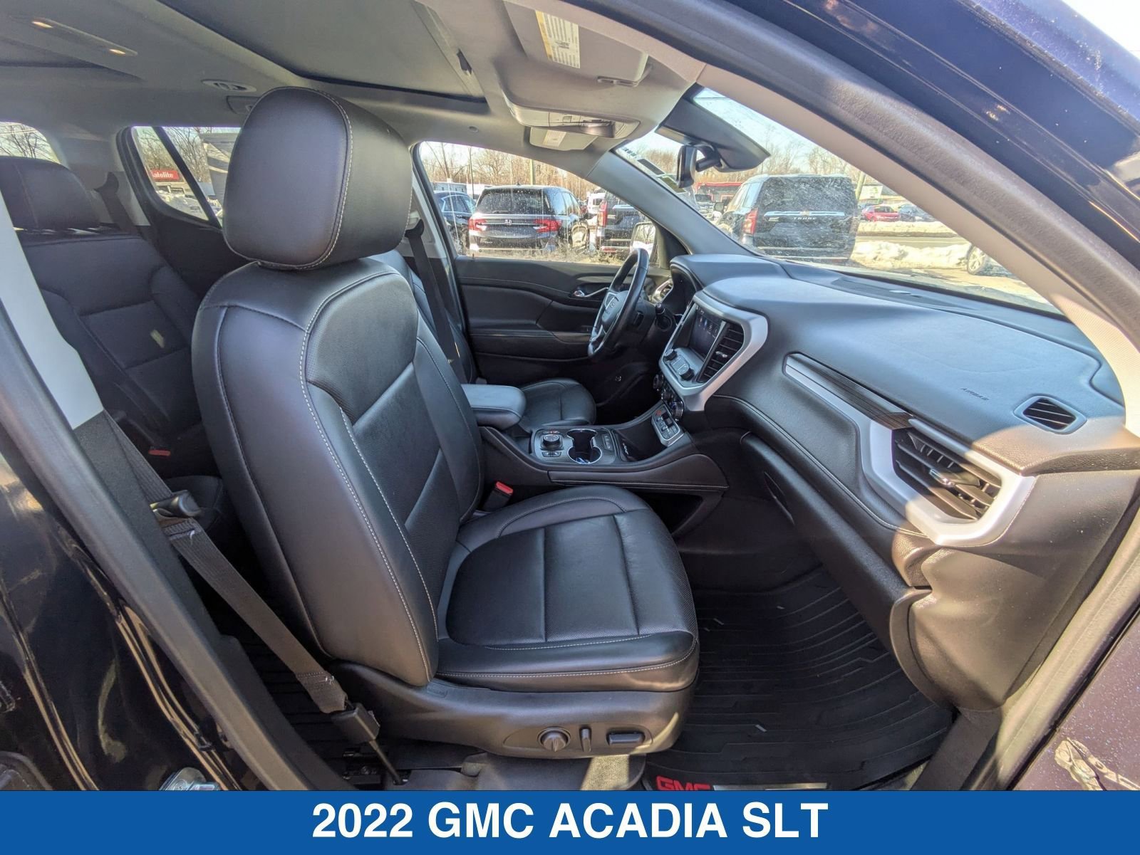 Used 2022 GMC Acadia SLT w/ Technology Package image 31